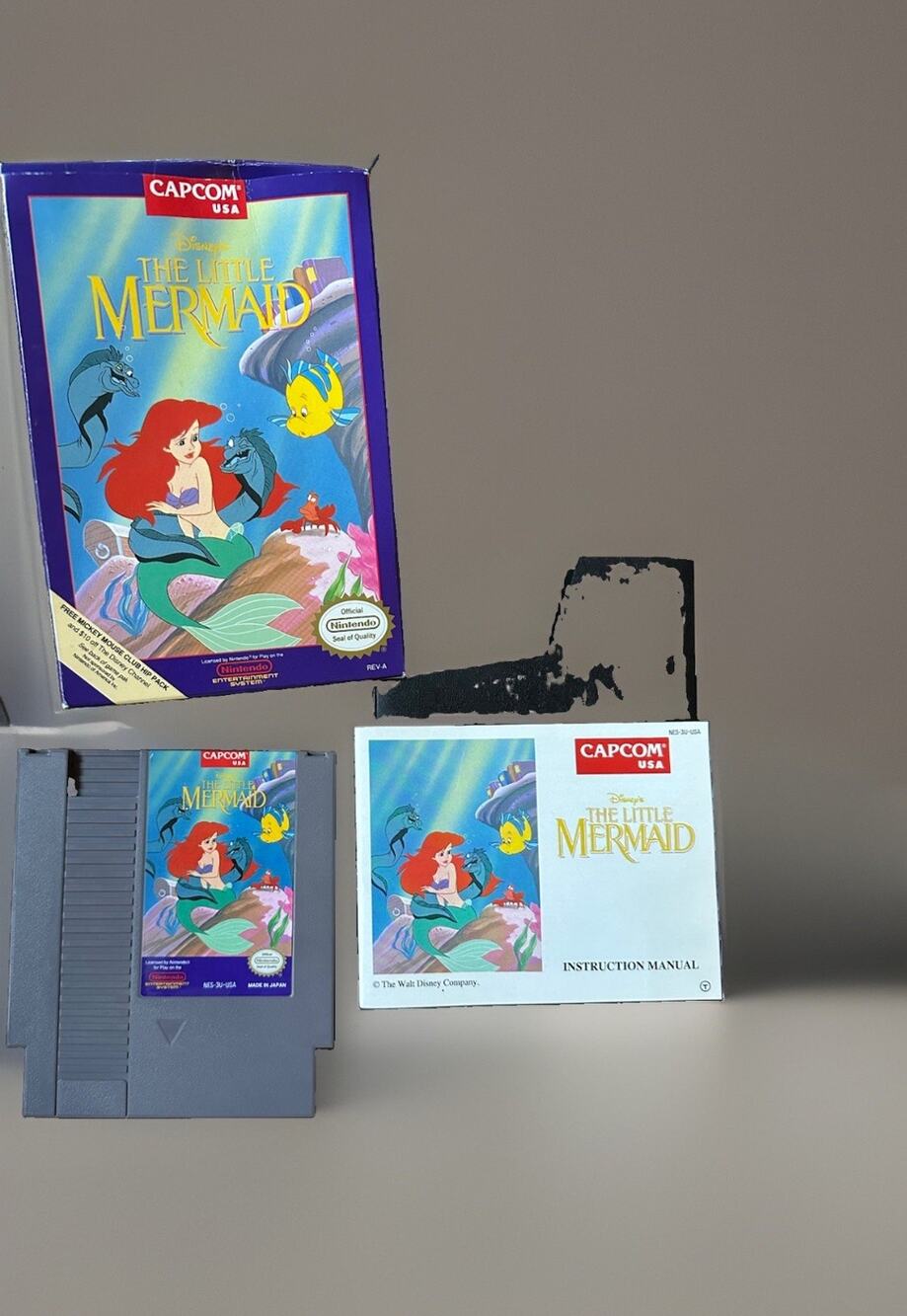 Disney’s The Little Mermaid Complete in Box CIB w/Inserts! Nintendo NES 1985